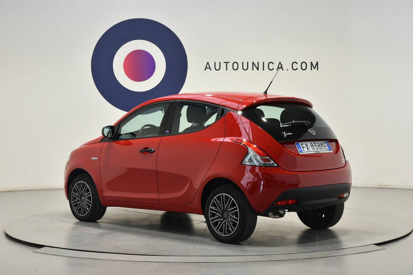 LANCIA Ypsilon 2