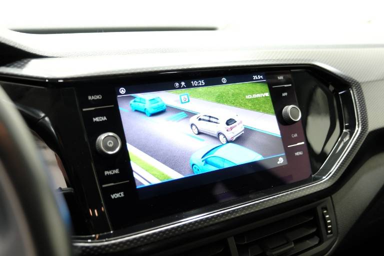 VOLKSWAGEN T-Cross 27