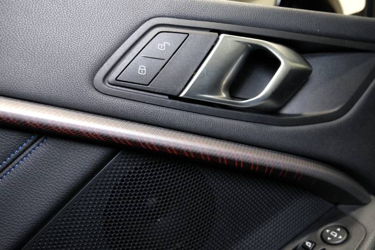 BMW 220 41