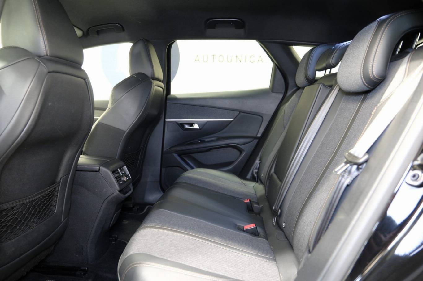 PEUGEOT 3008 41