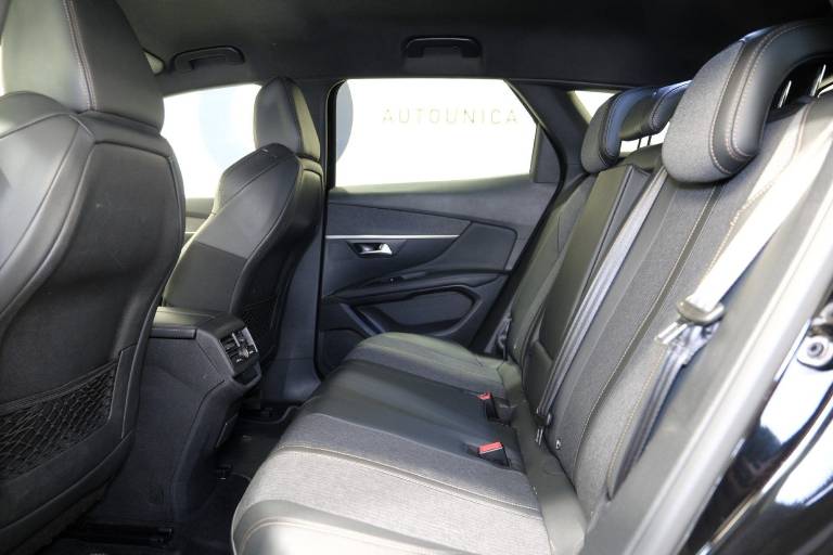 PEUGEOT 3008 41