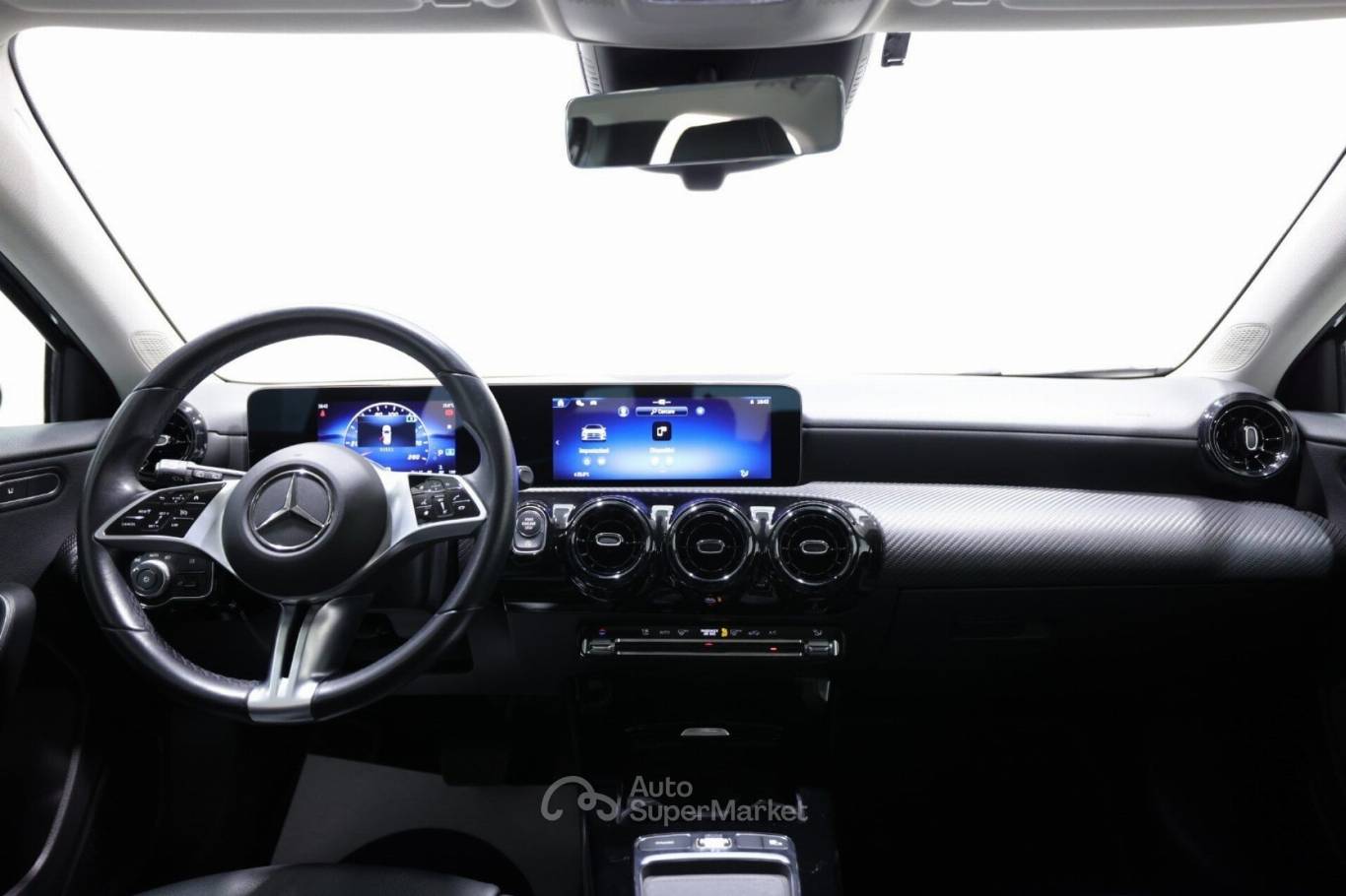 MERCEDES-BENZ Classe A 10