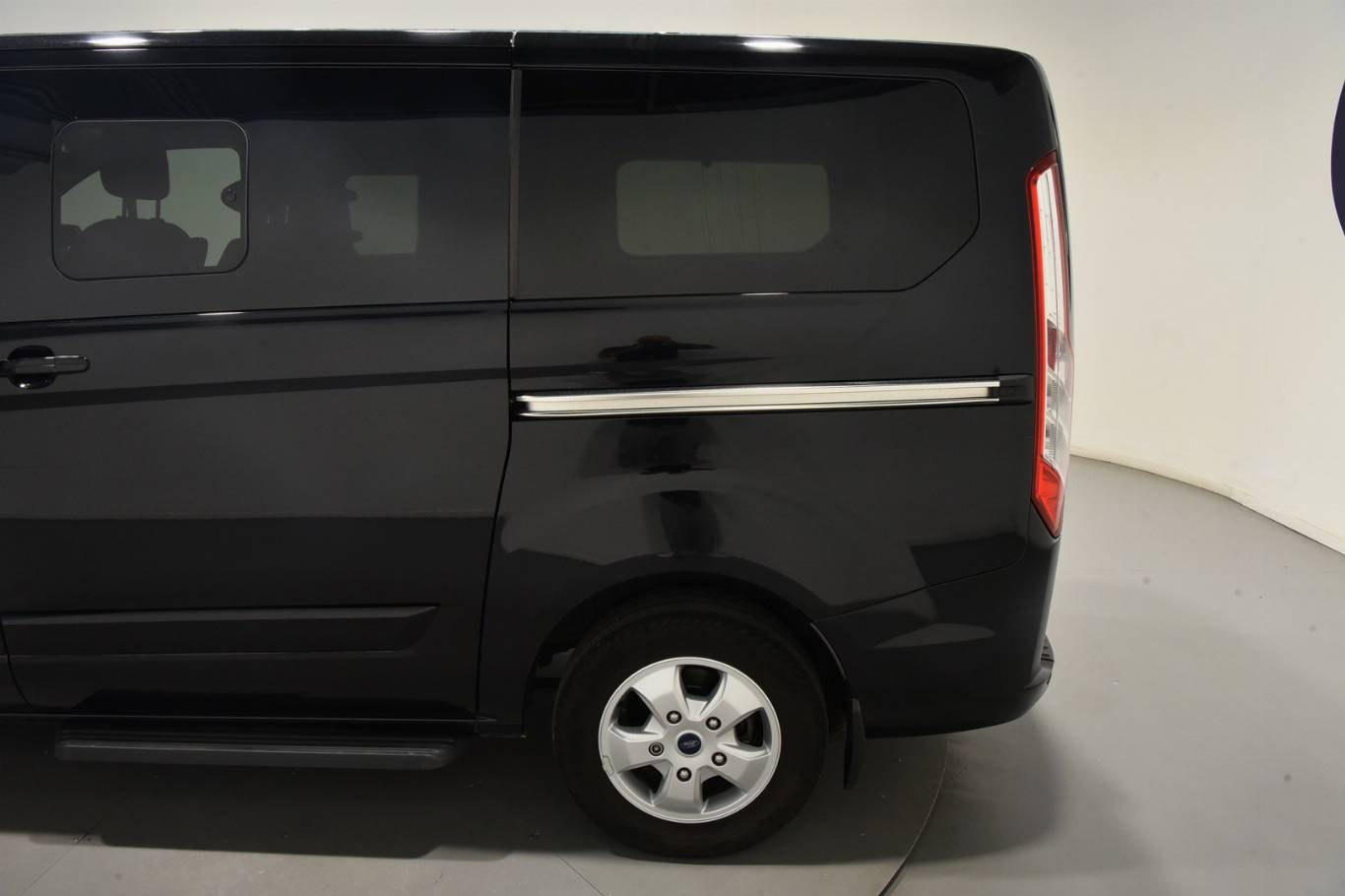 FORD Tourneo Custom 50
