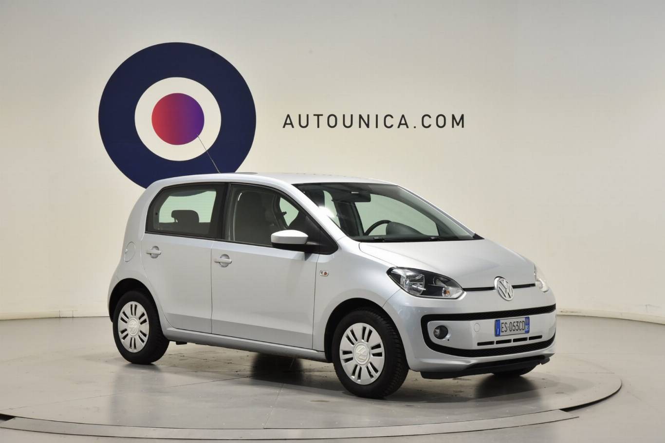 VOLKSWAGEN Up! 6