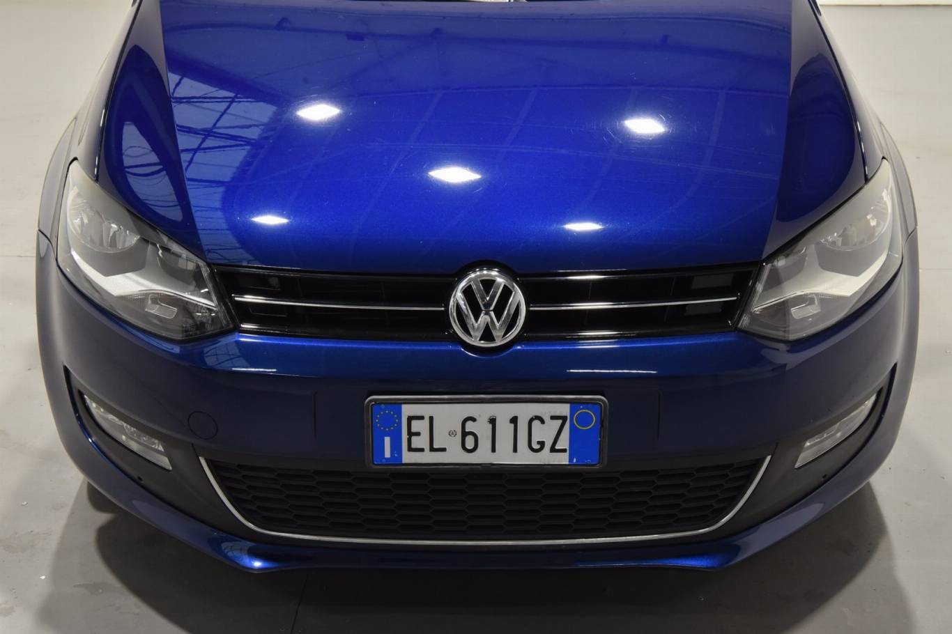 VOLKSWAGEN Polo 35