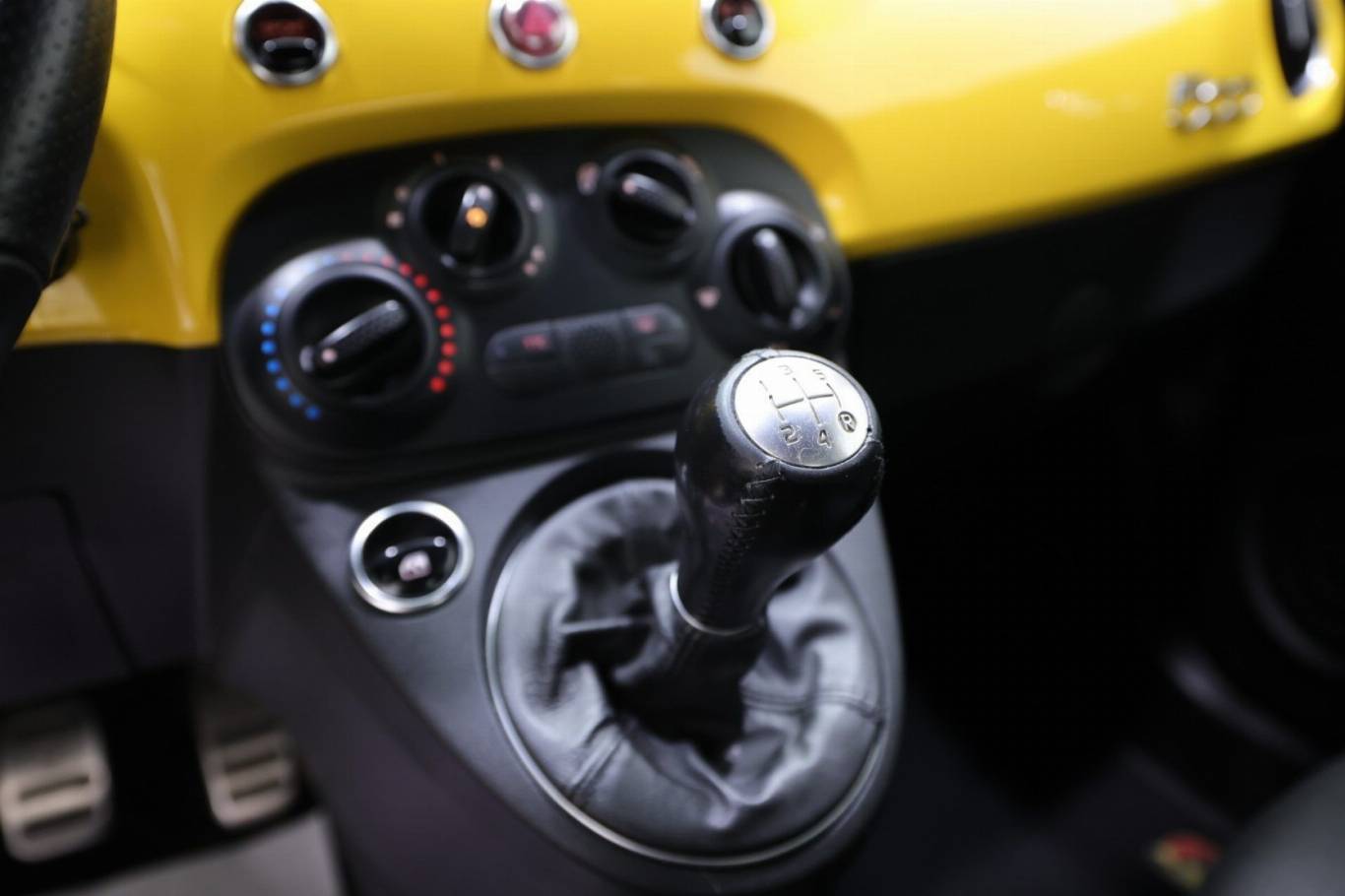 ABARTH 595 26
