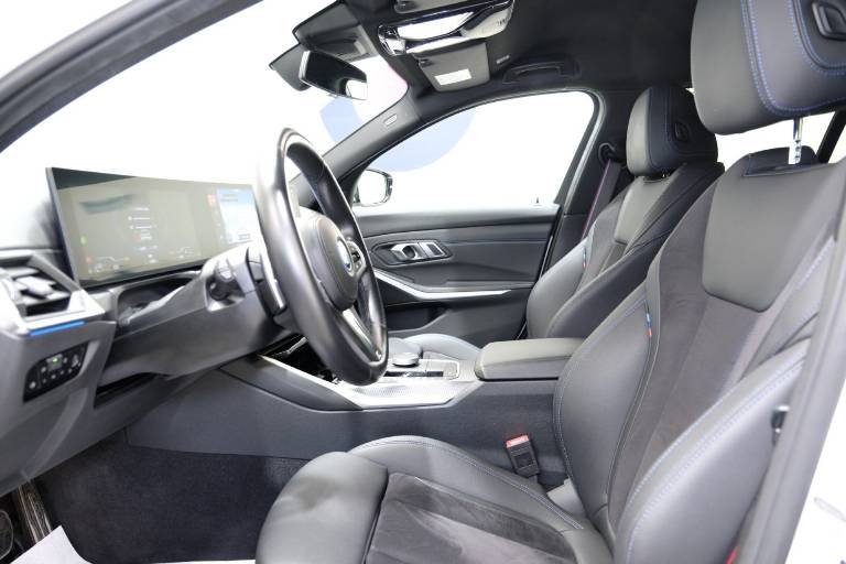 BMW 320 19