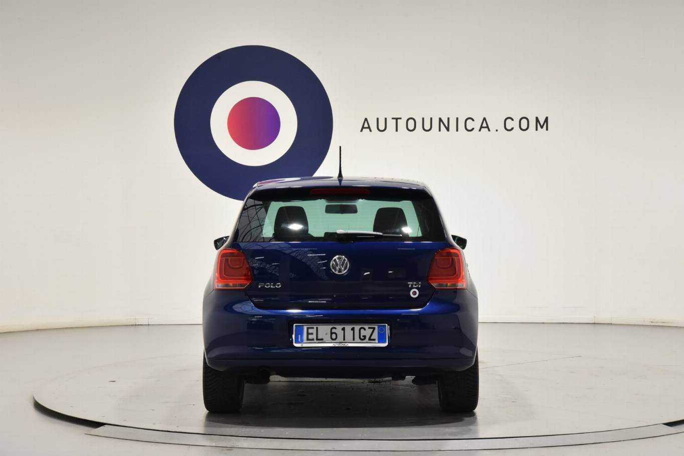 VOLKSWAGEN Polo 5