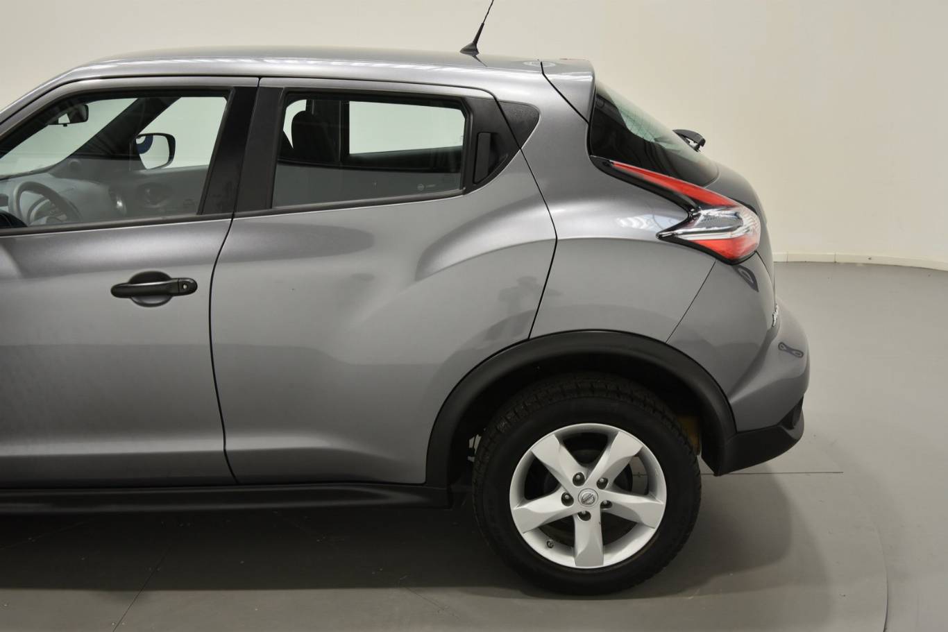 NISSAN Juke 58