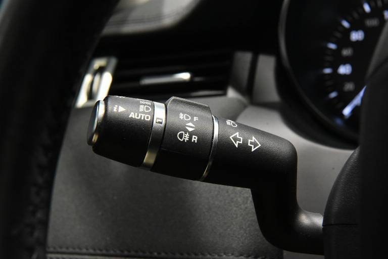 LAND ROVER Range Rover Evoque 26