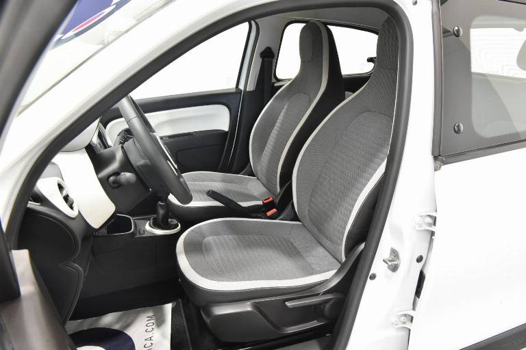 RENAULT Twingo 4