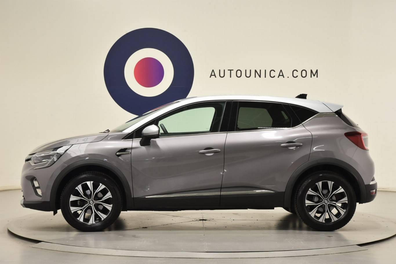 RENAULT Captur 16