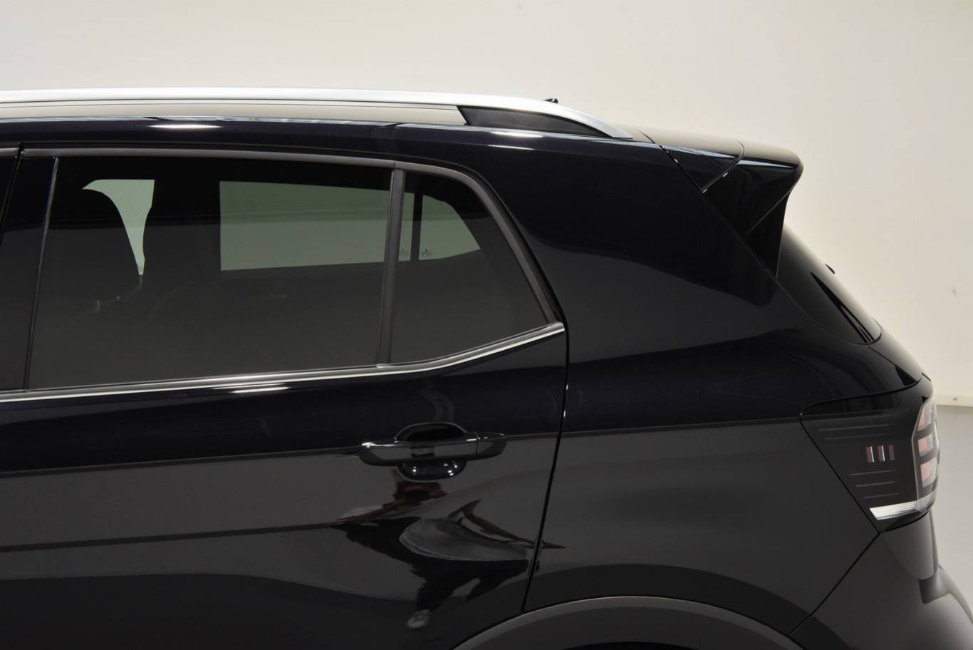 VOLKSWAGEN T-Cross 58