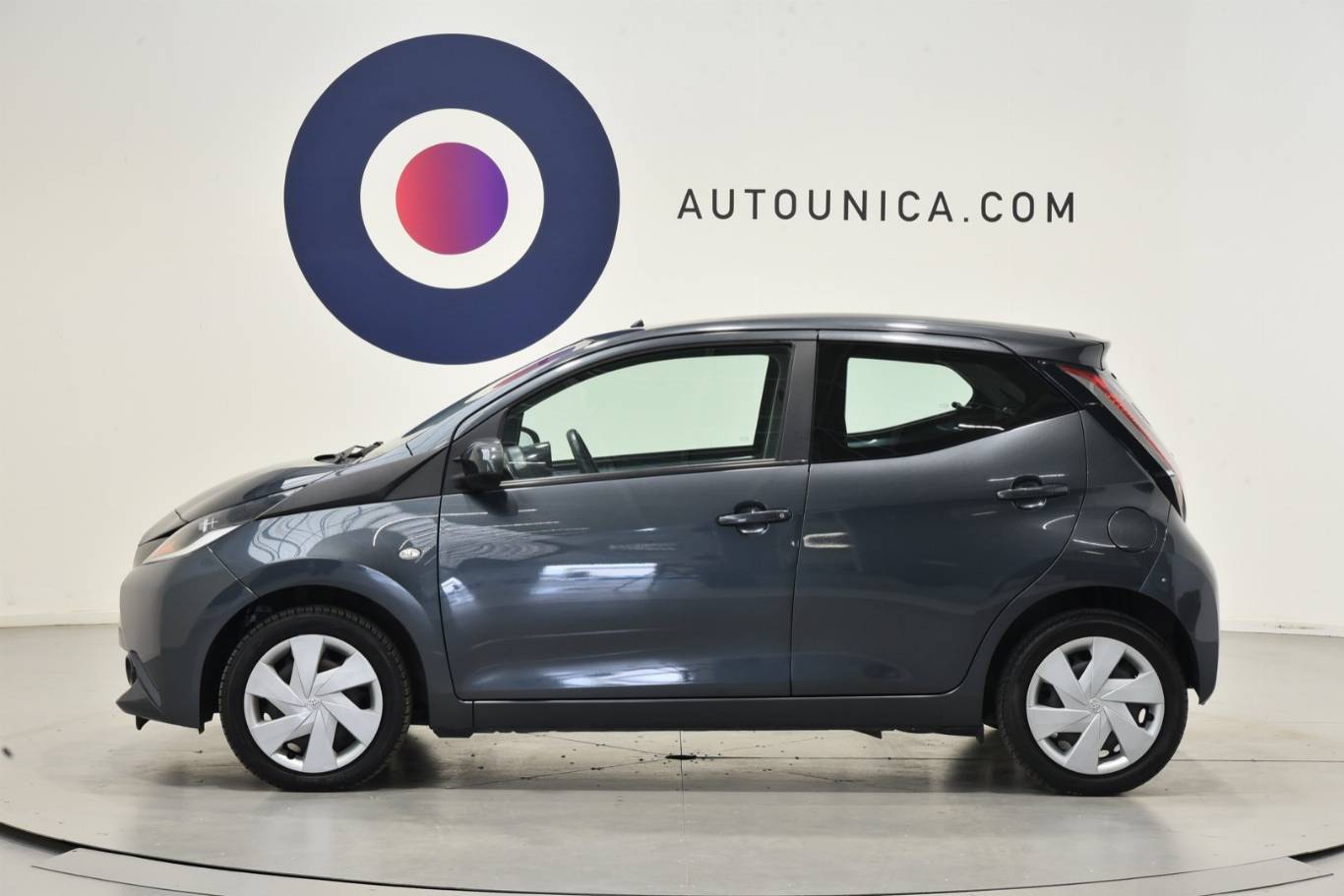 TOYOTA Aygo 32
