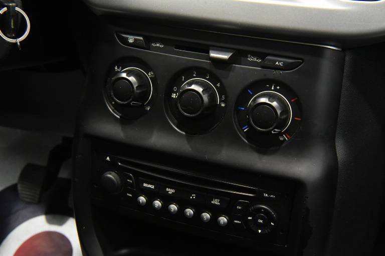 CITROEN C3 23