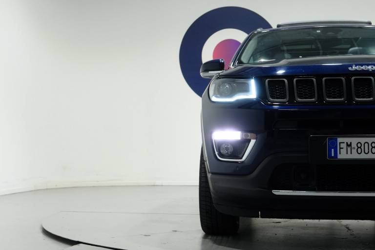 JEEP Compass 56