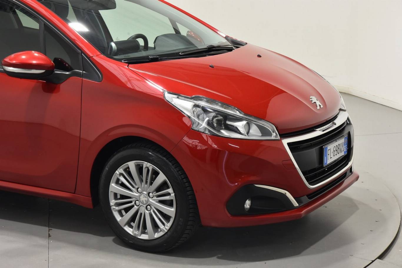 PEUGEOT 208 20