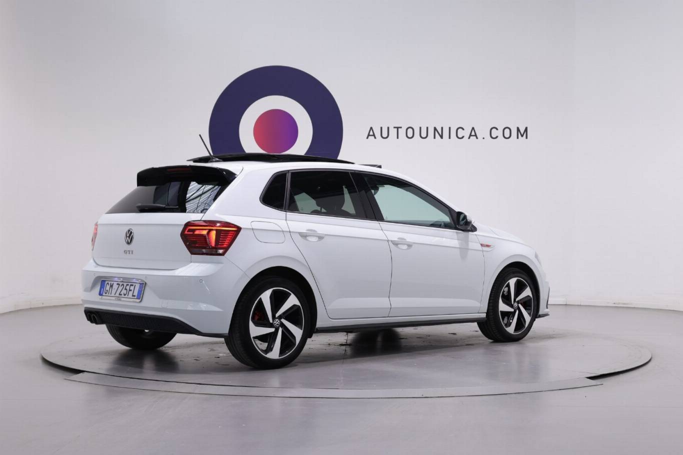 VOLKSWAGEN Polo GTI 15