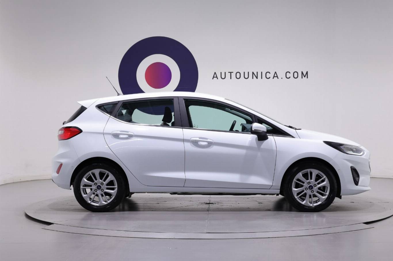 FORD Fiesta 4