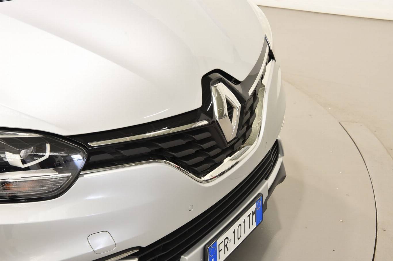 RENAULT Grand Scenic 41