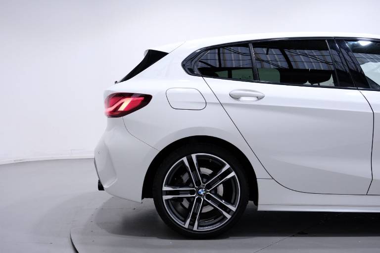 BMW 120 46