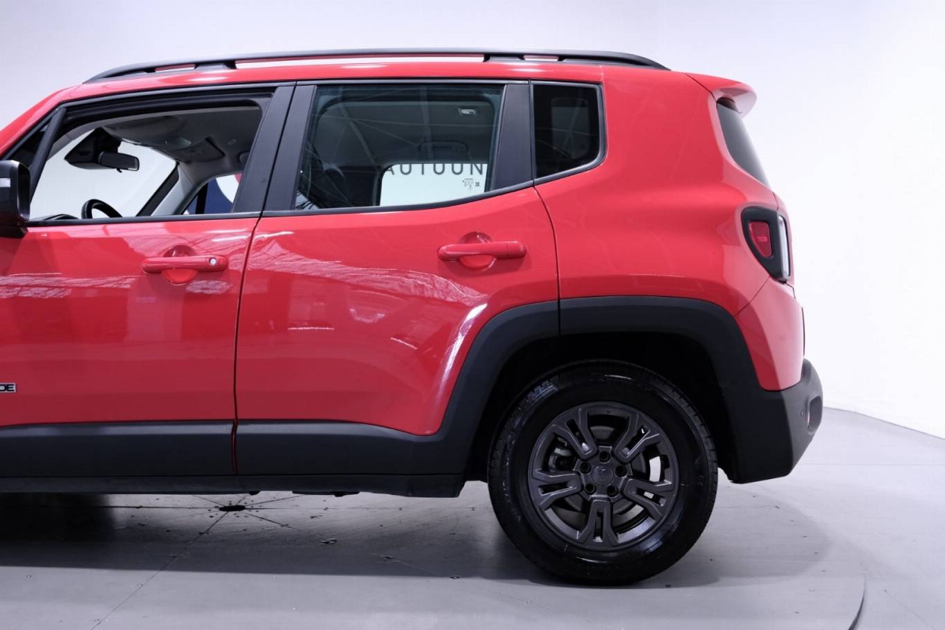 JEEP Renegade 43