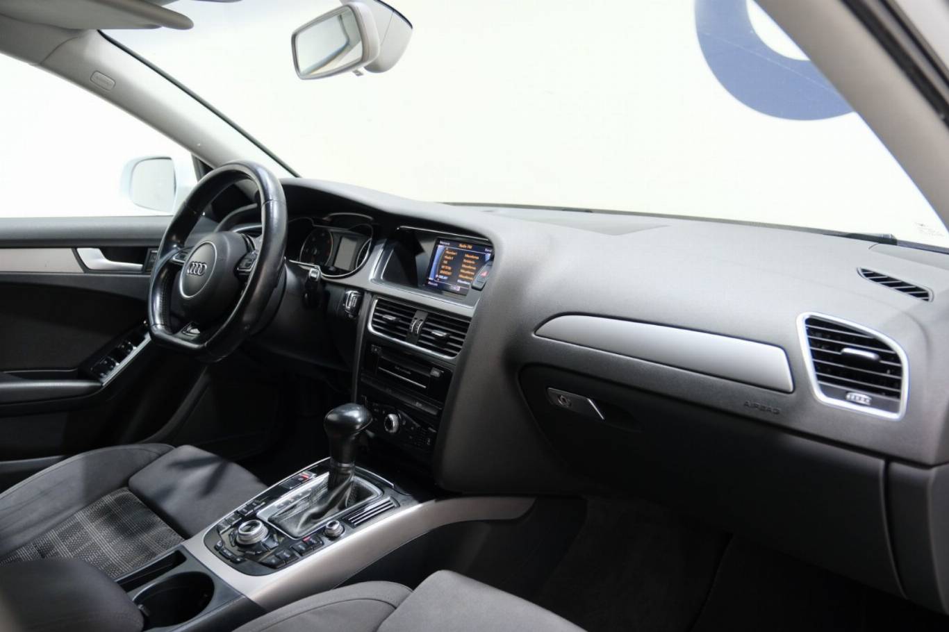 AUDI A4 50