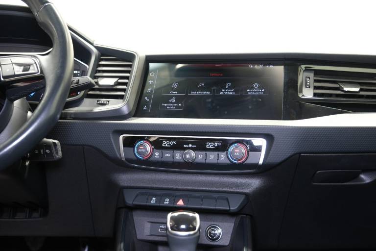 AUDI A1 42