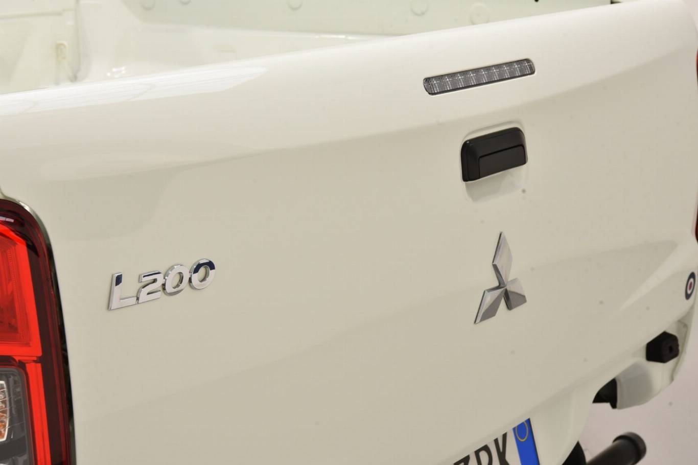 MITSUBISHI L200 44