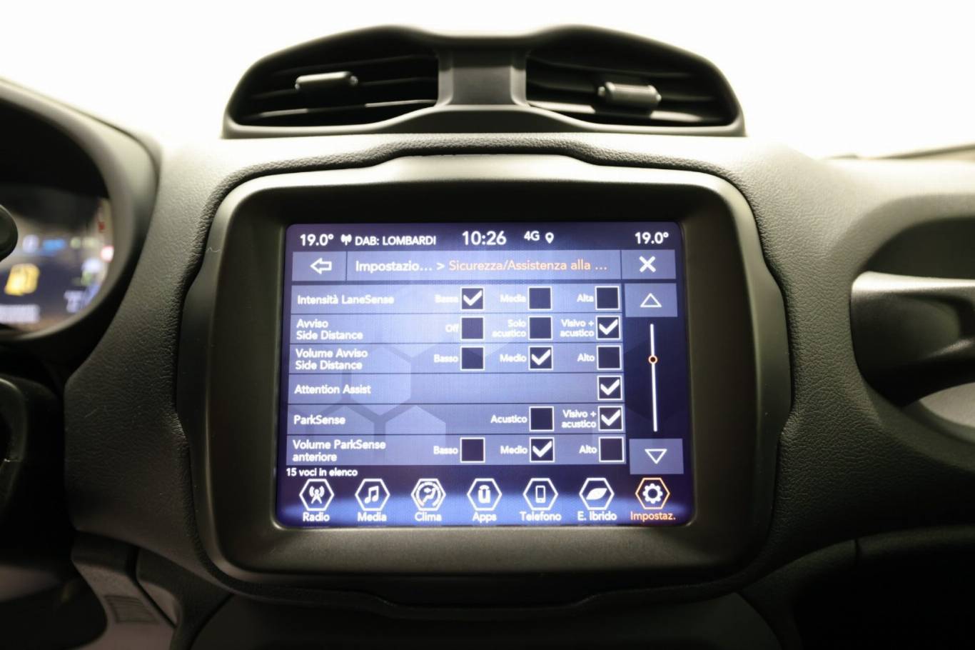 JEEP Renegade 27