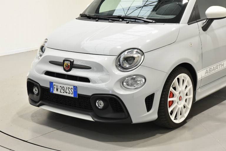 ABARTH 595 52