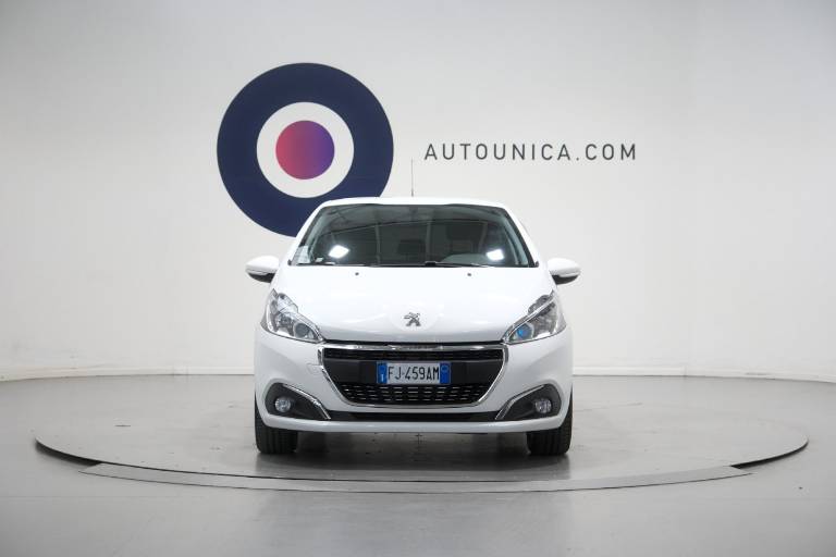 PEUGEOT 208 2
