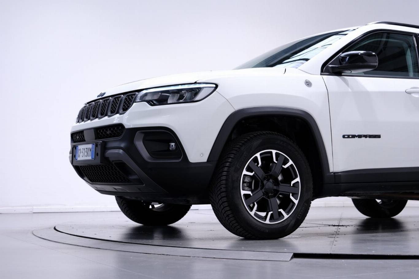 JEEP Compass 14