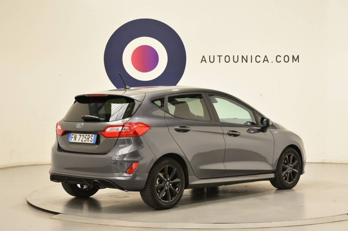 FORD Fiesta 15