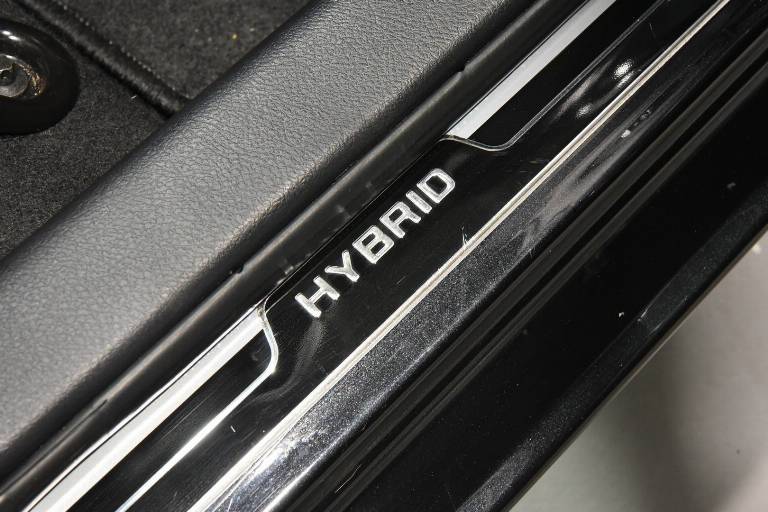 TOYOTA Yaris 19