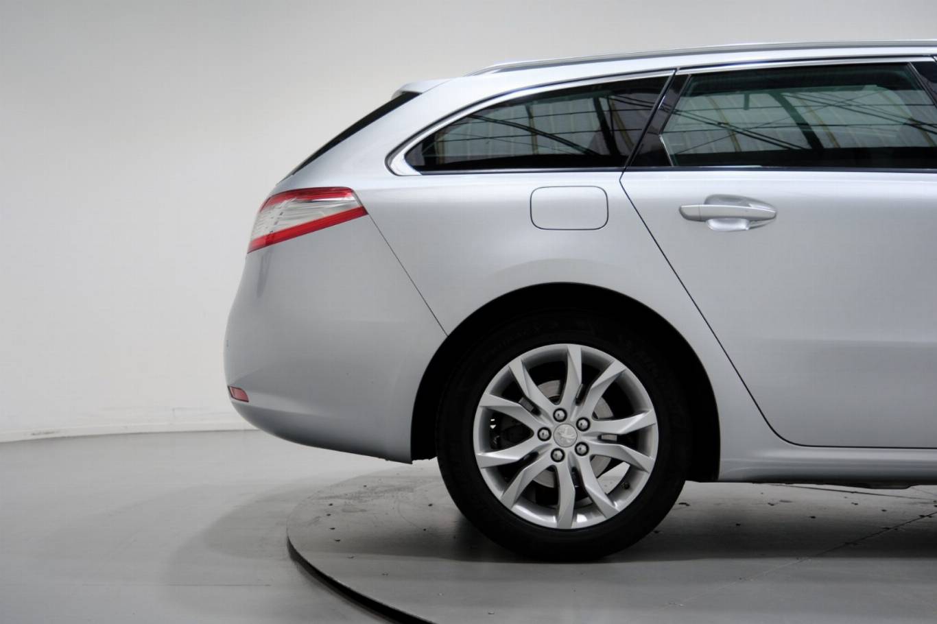 PEUGEOT 508 53