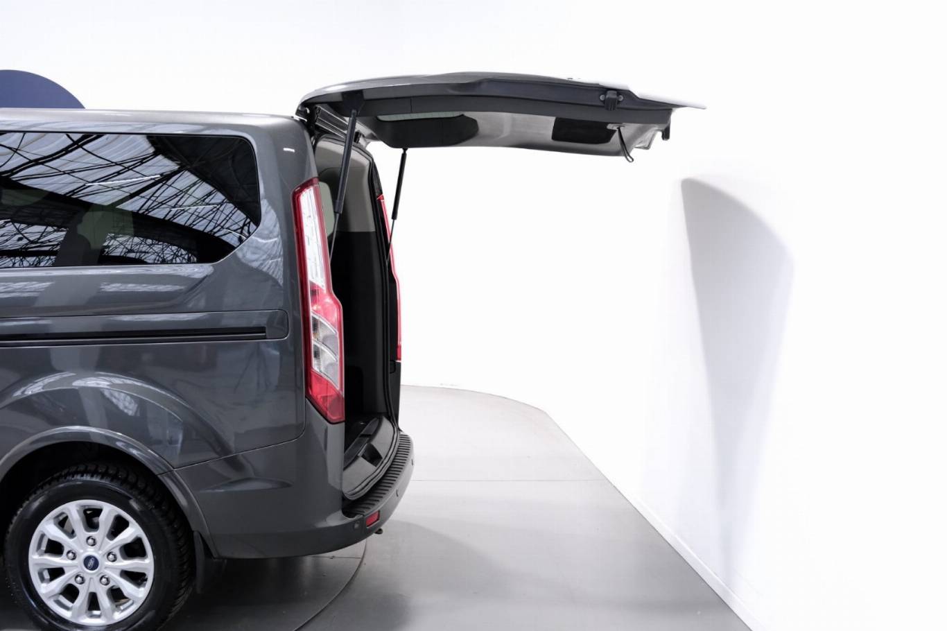 FORD Tourneo Custom 75