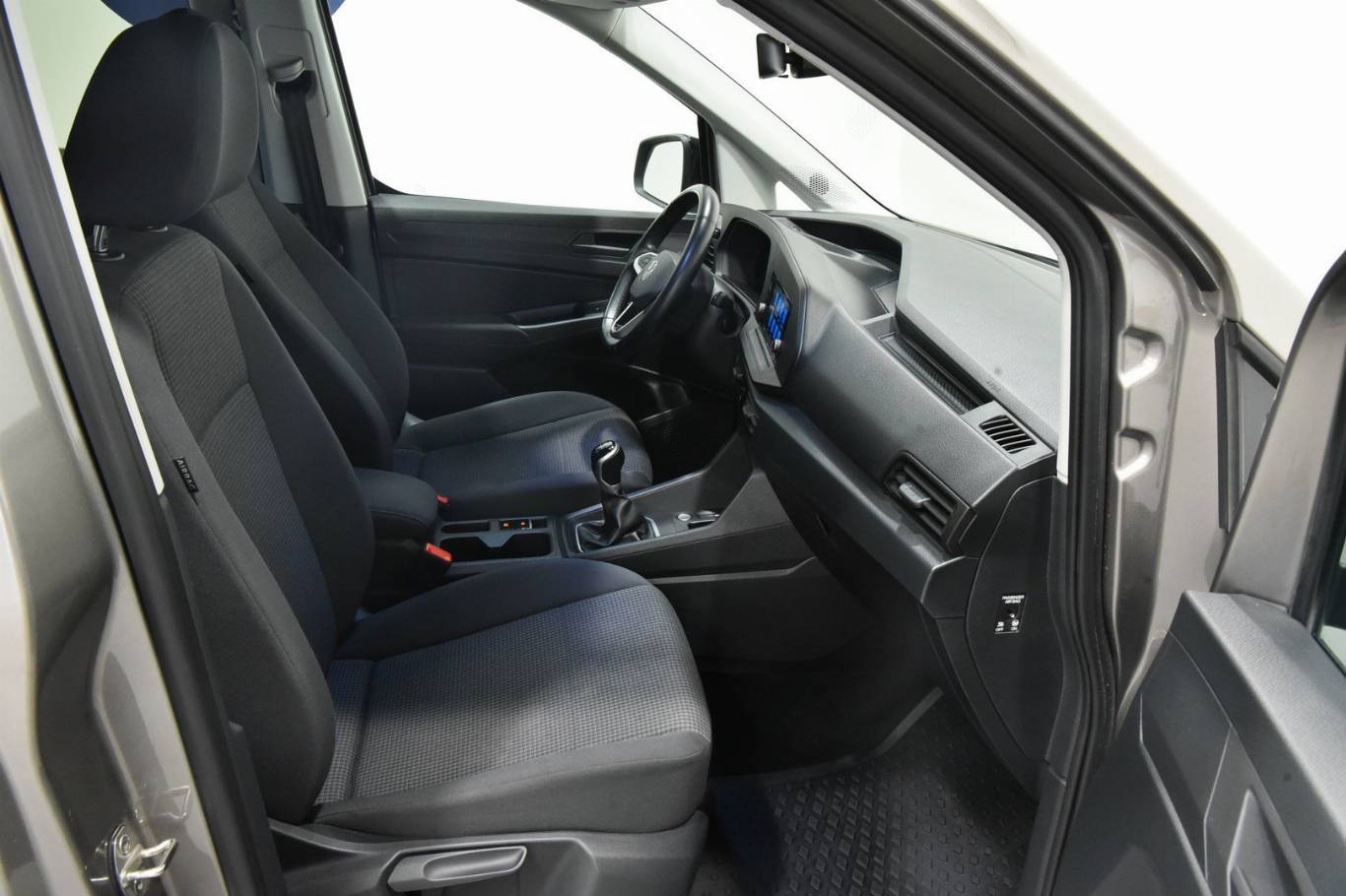 VOLKSWAGEN Caddy 21