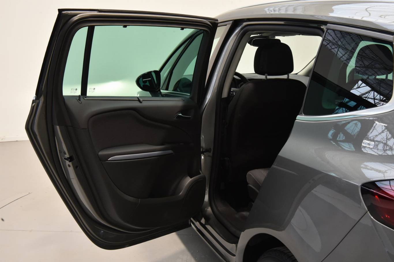 OPEL Zafira Tourer 48