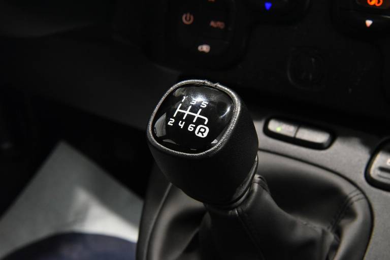 FIAT Panda Cross 39