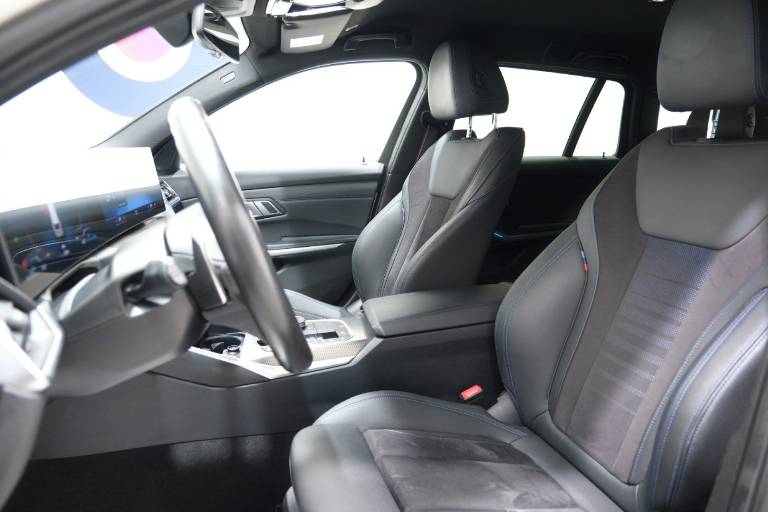 BMW 320 6