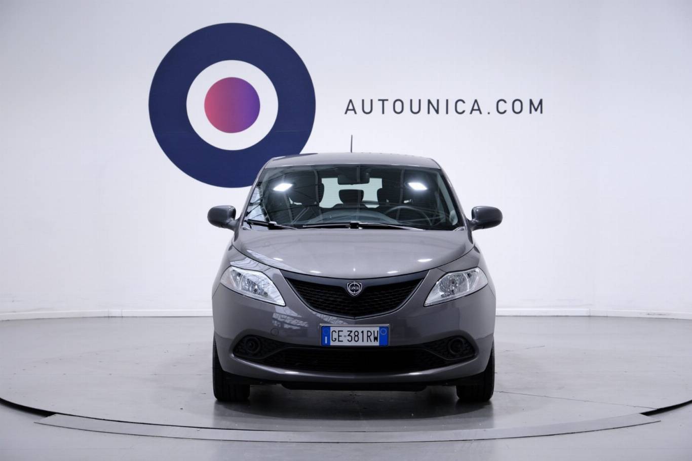 LANCIA Ypsilon 2