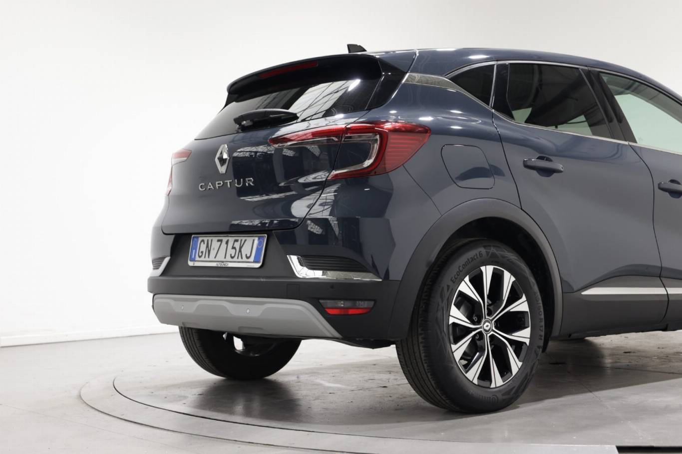 RENAULT Captur 13
