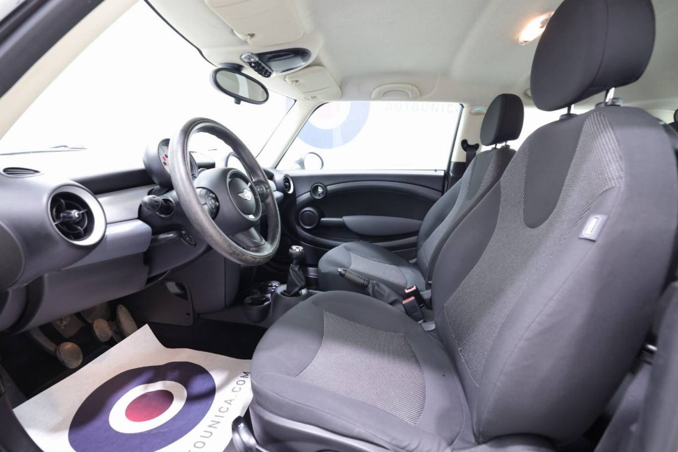 MINI Cooper D 19