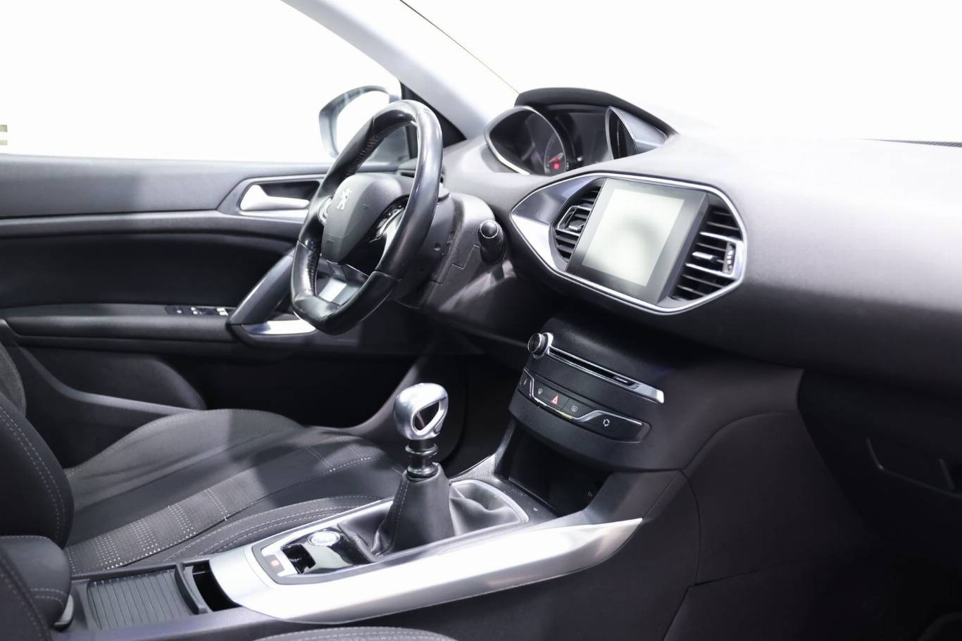 PEUGEOT 308 37