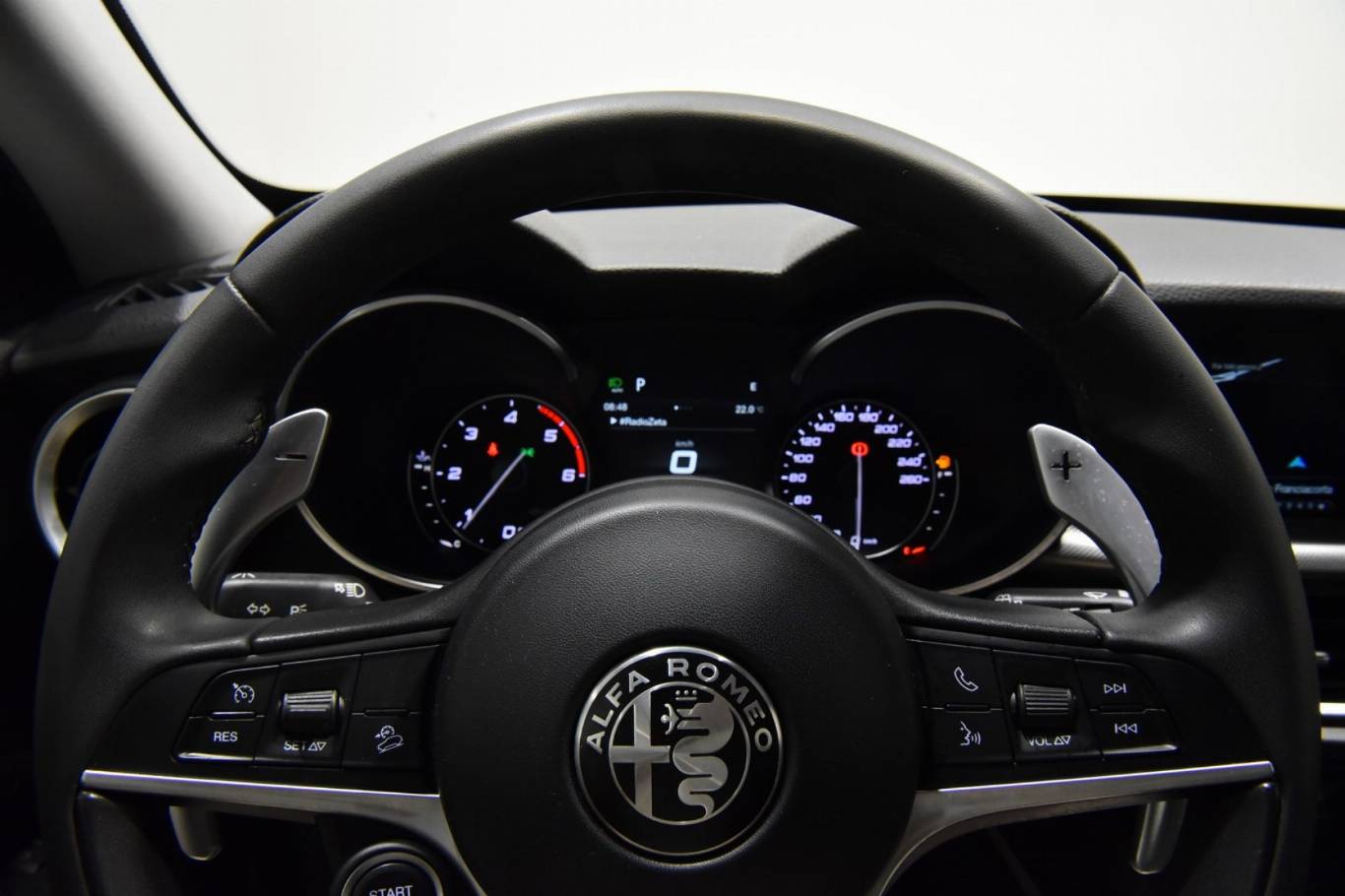 ALFA ROMEO Stelvio 17