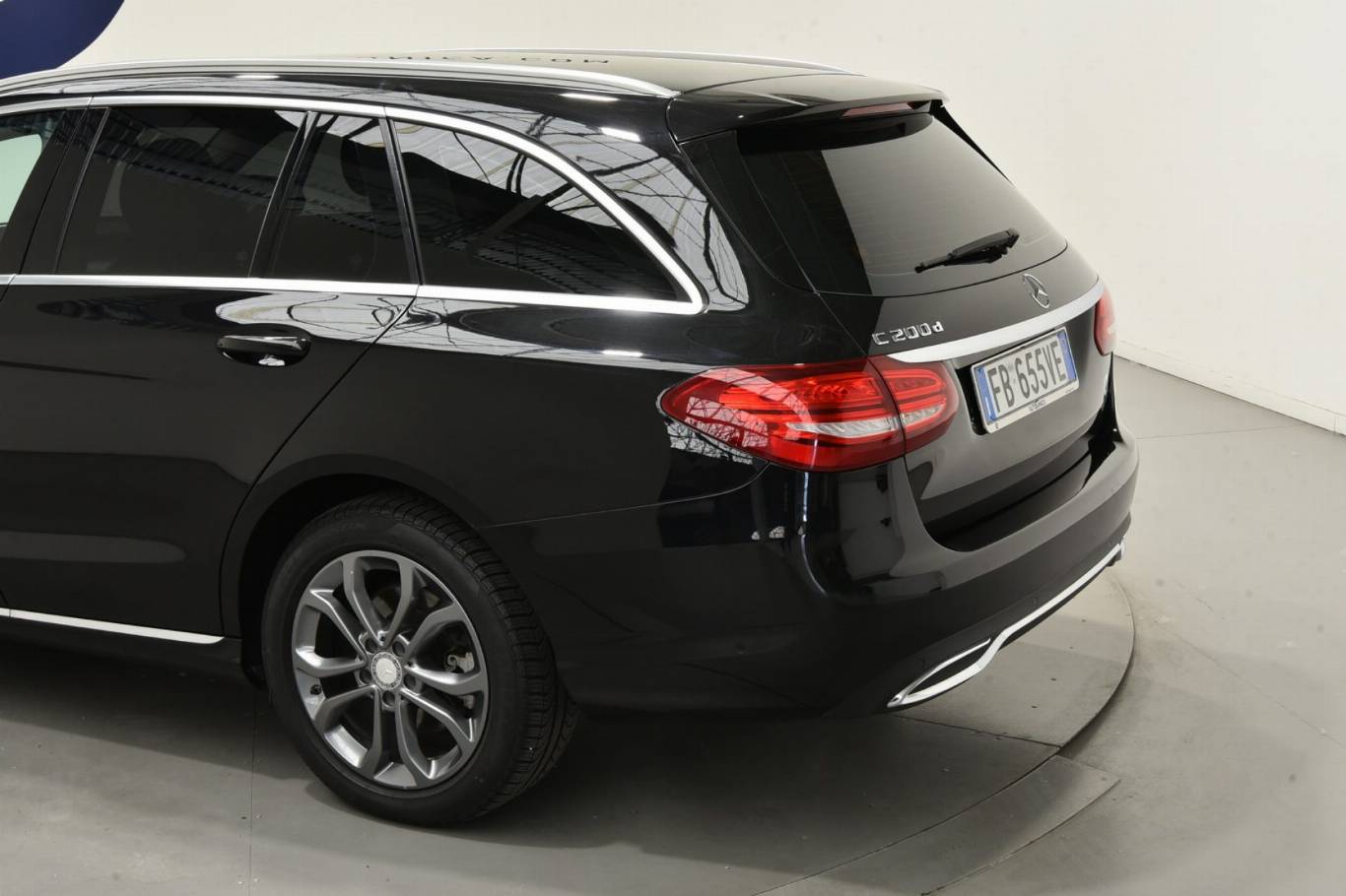 MERCEDES-BENZ C 200 35