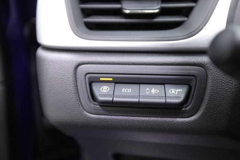 RENAULT Captur 26