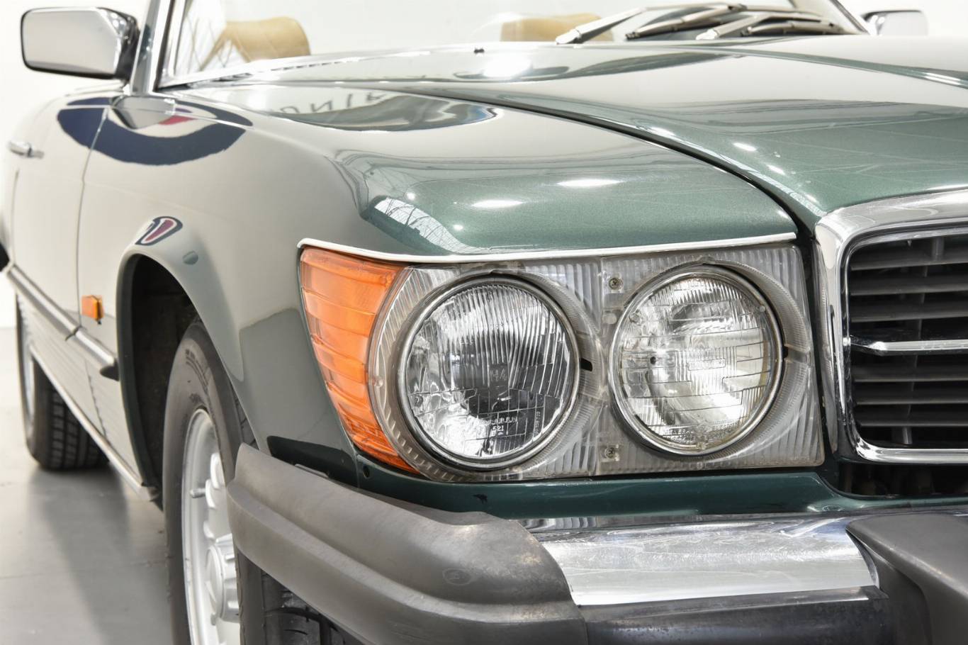 MERCEDES-BENZ SL 380 59