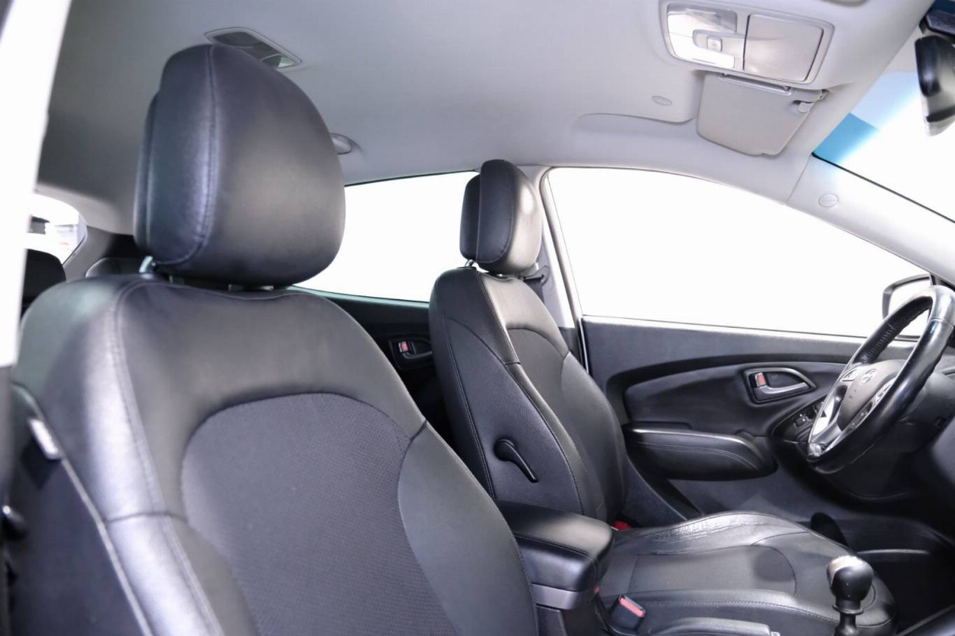 HYUNDAI IX35 63